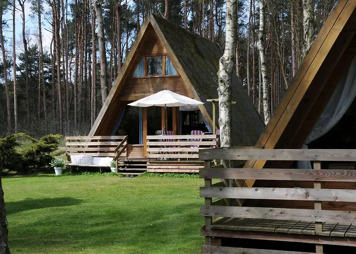 Zinnowitz, Finnhuette Am Ostseestrand